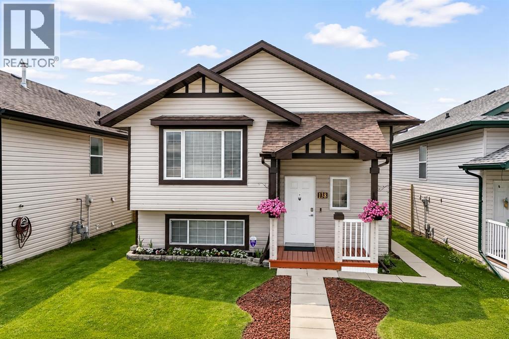 138 Lanterman Close - 1