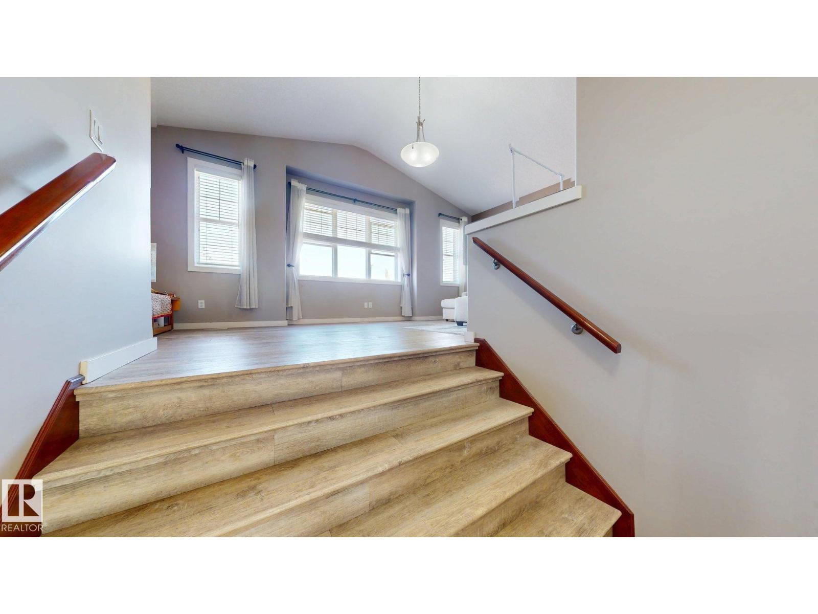 335 62 Street SW - Photo 28