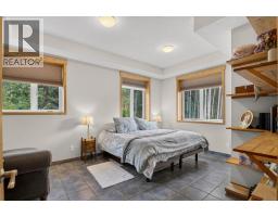 1124 Fish Lake Road, Summerland, BC V0H1Z8 Photo 37