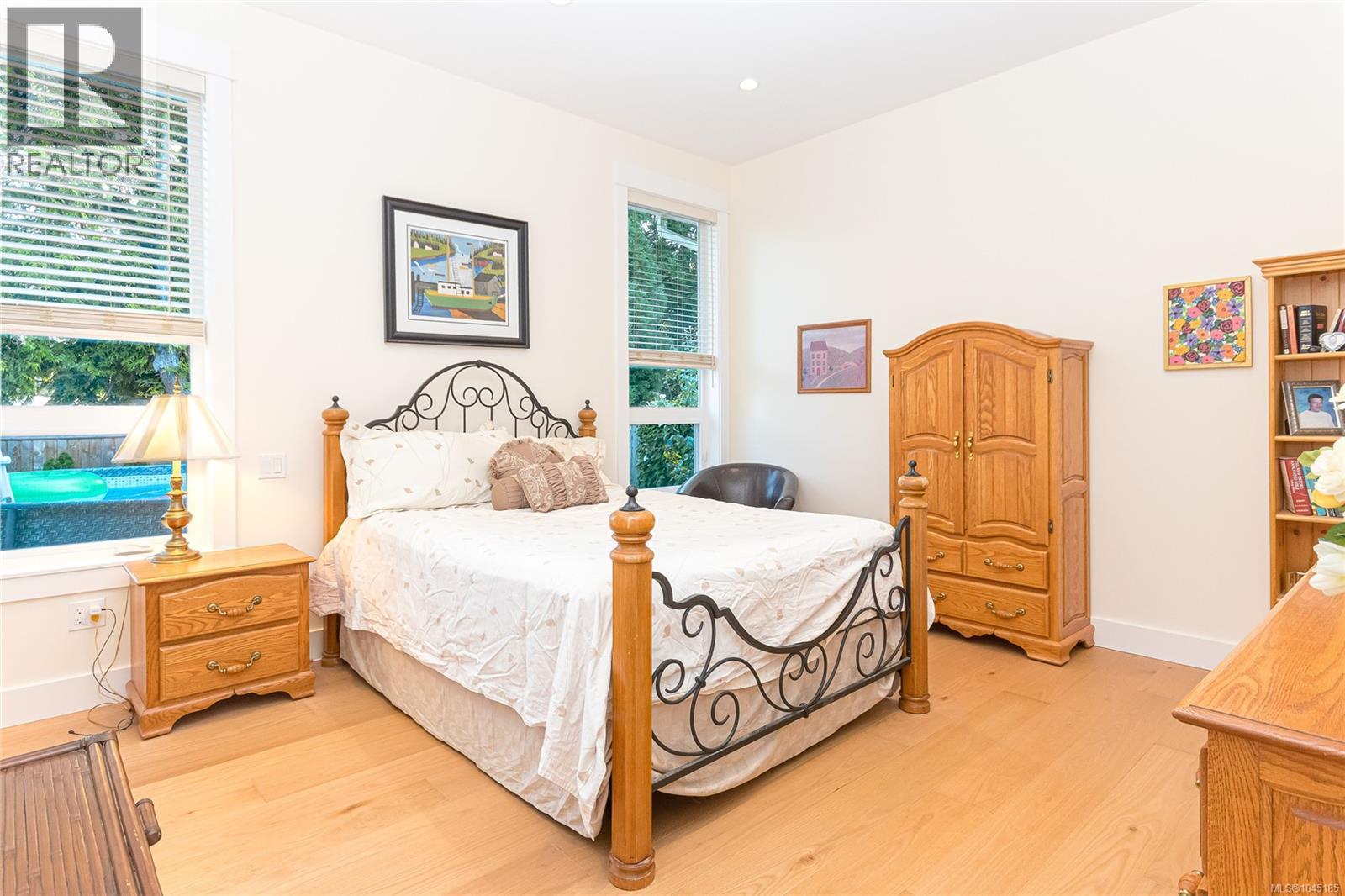 2104 Colinwood Rd - 20