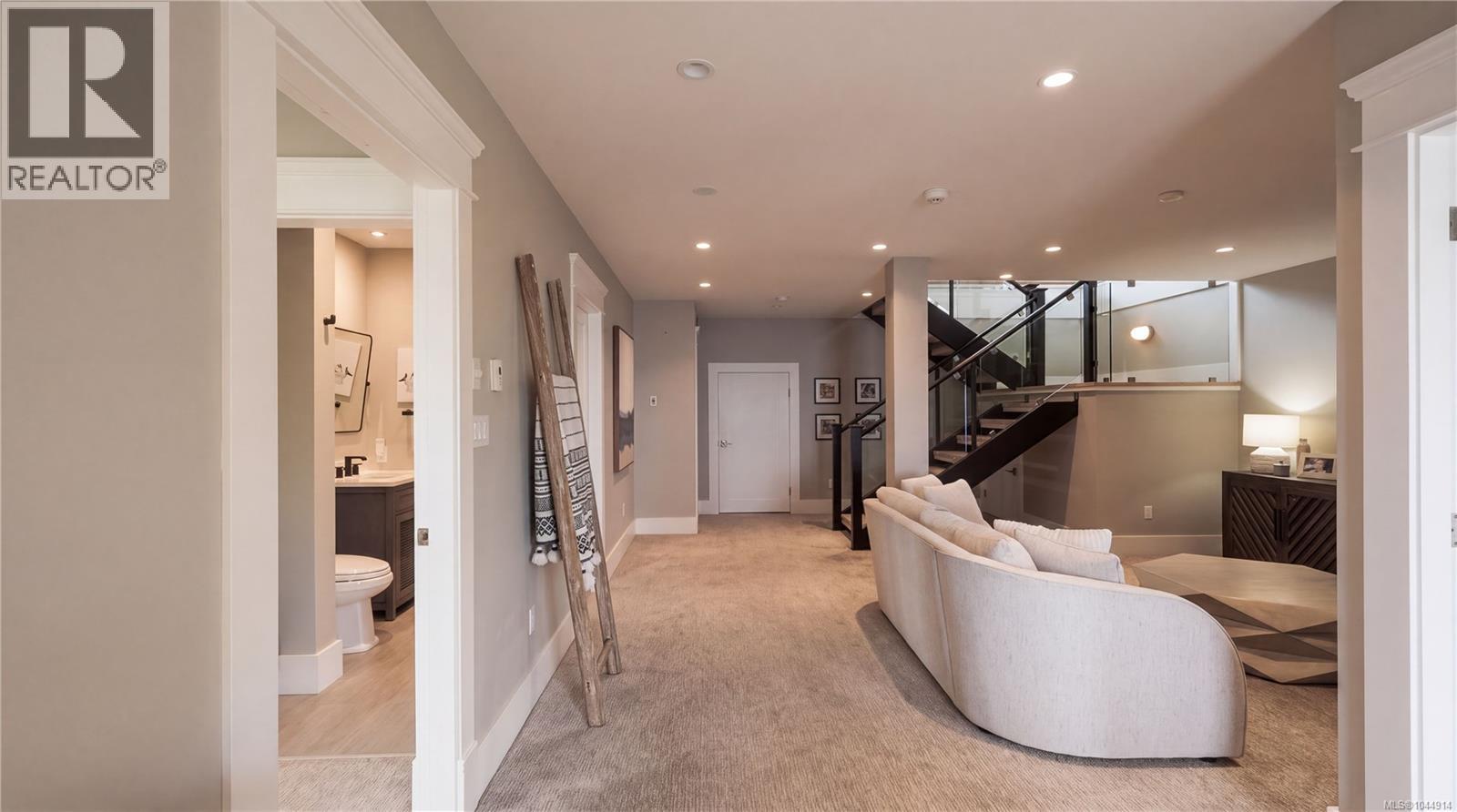 3089 Cook St, Chemainus