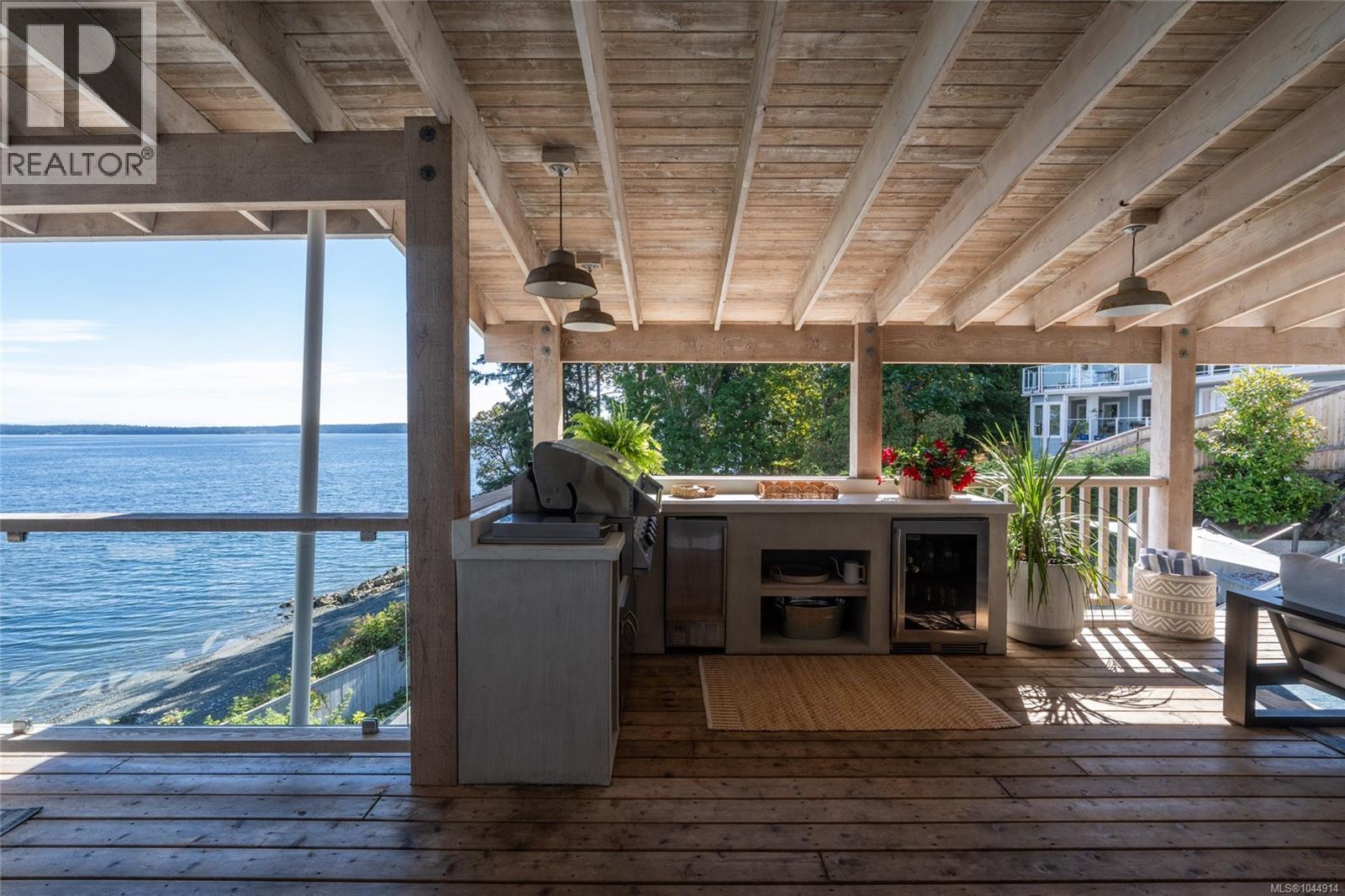 3089 Cook St, Chemainus
