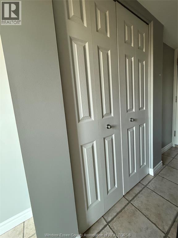 #301 647 Irvine AVENUE - 10
