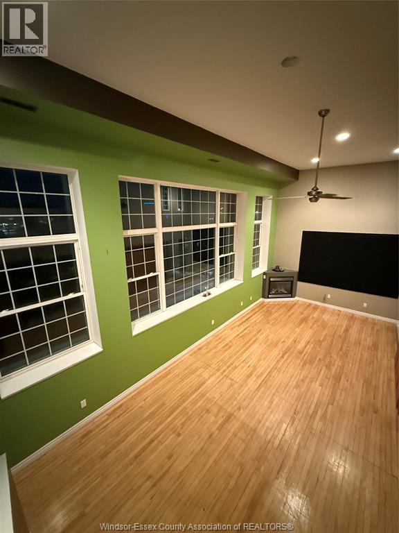 #301 647 Irvine AVENUE - 14