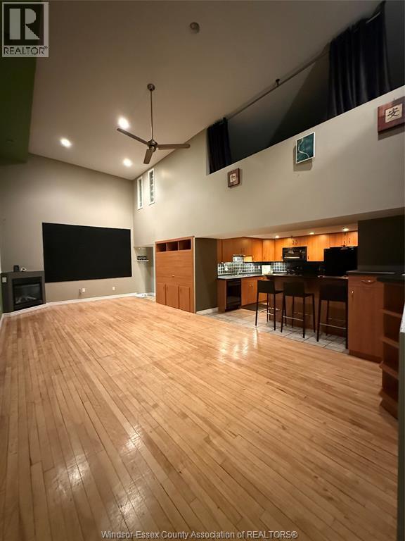 #301 647 Irvine AVENUE - 18