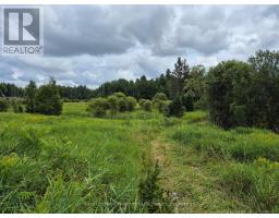 3518 Highway 17, Papineau Cameron, ON P0H1V0 Photo 9