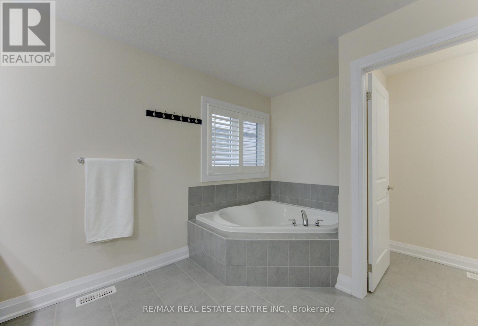 285 SEDGEWOOD STREET - 31