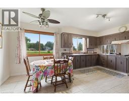Family room - 1408 Edgewood Road, Flamborough, ON L8N2Z7 Photo 11