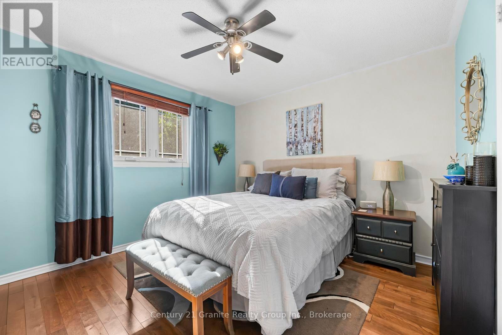 25 GREENWOOD ROAD - 17