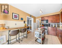 25 Greenwood Road, Whitchurch Stouffville, ON L4A5E8 Photo 12