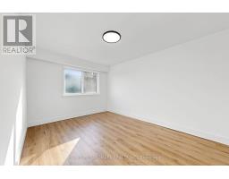 26 Fenside Drive, Toronto, ON M3A2V3 Photo 12
