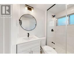 26 Fenside Drive, Toronto, ON M3A2V3 Photo 9