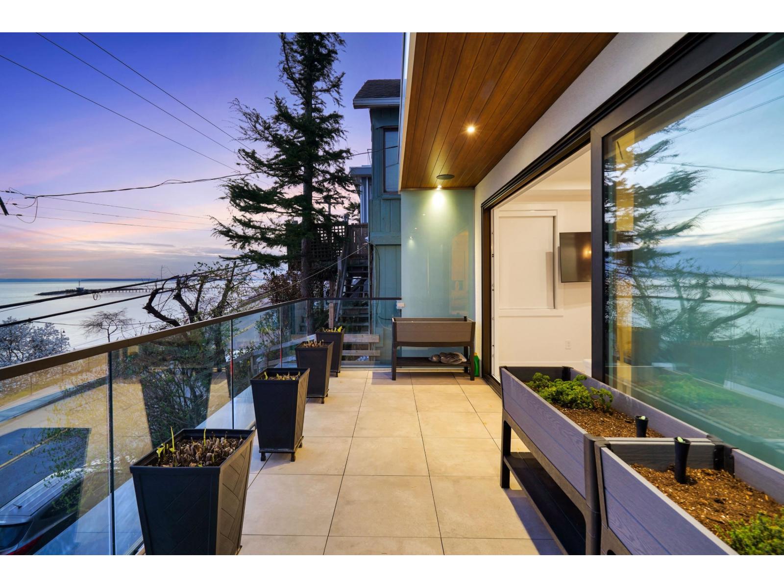 4 Bed, 6 Bath House for Sale in White Rock – 15377 MARINE DRIVE, White Rock – MLS# R3111540 - Image 17