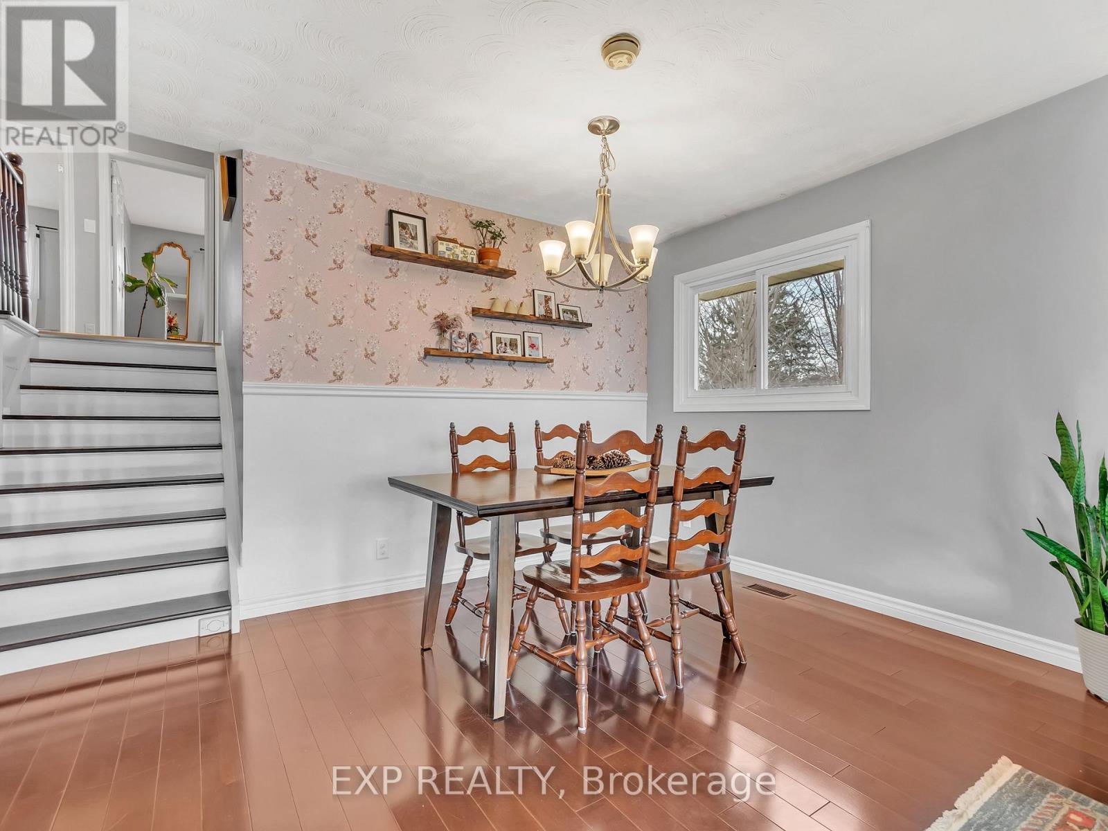 16 APPLEWOOD DRIVE - Image 13