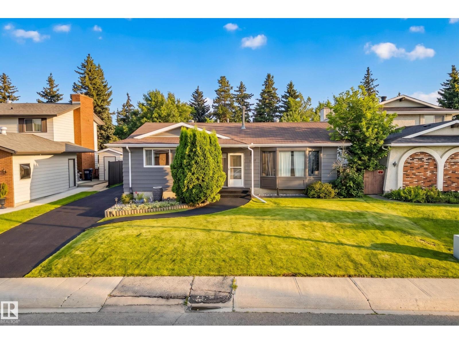 11727 27 AV NW - 1