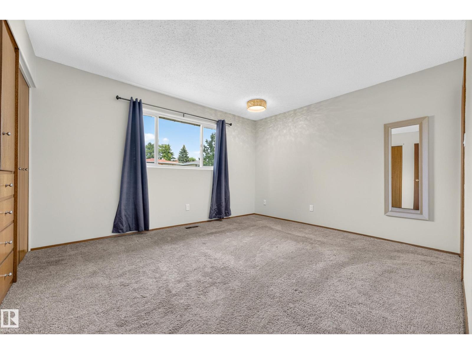 11727 27 AV NW - 31