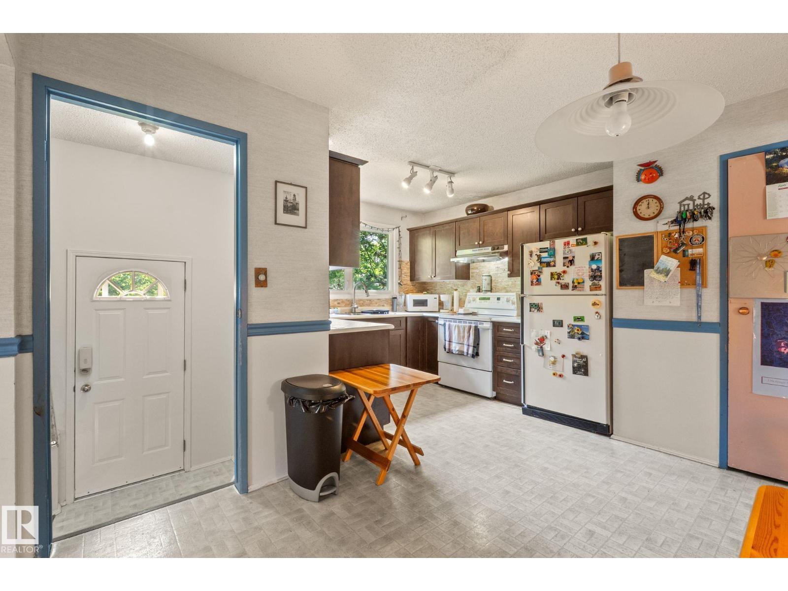 1315 69 Street NW - Photo 14