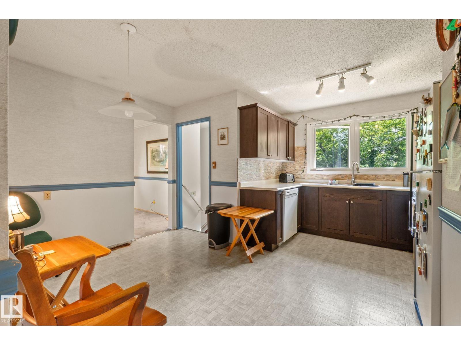 1315 69 Street NW - Photo 15