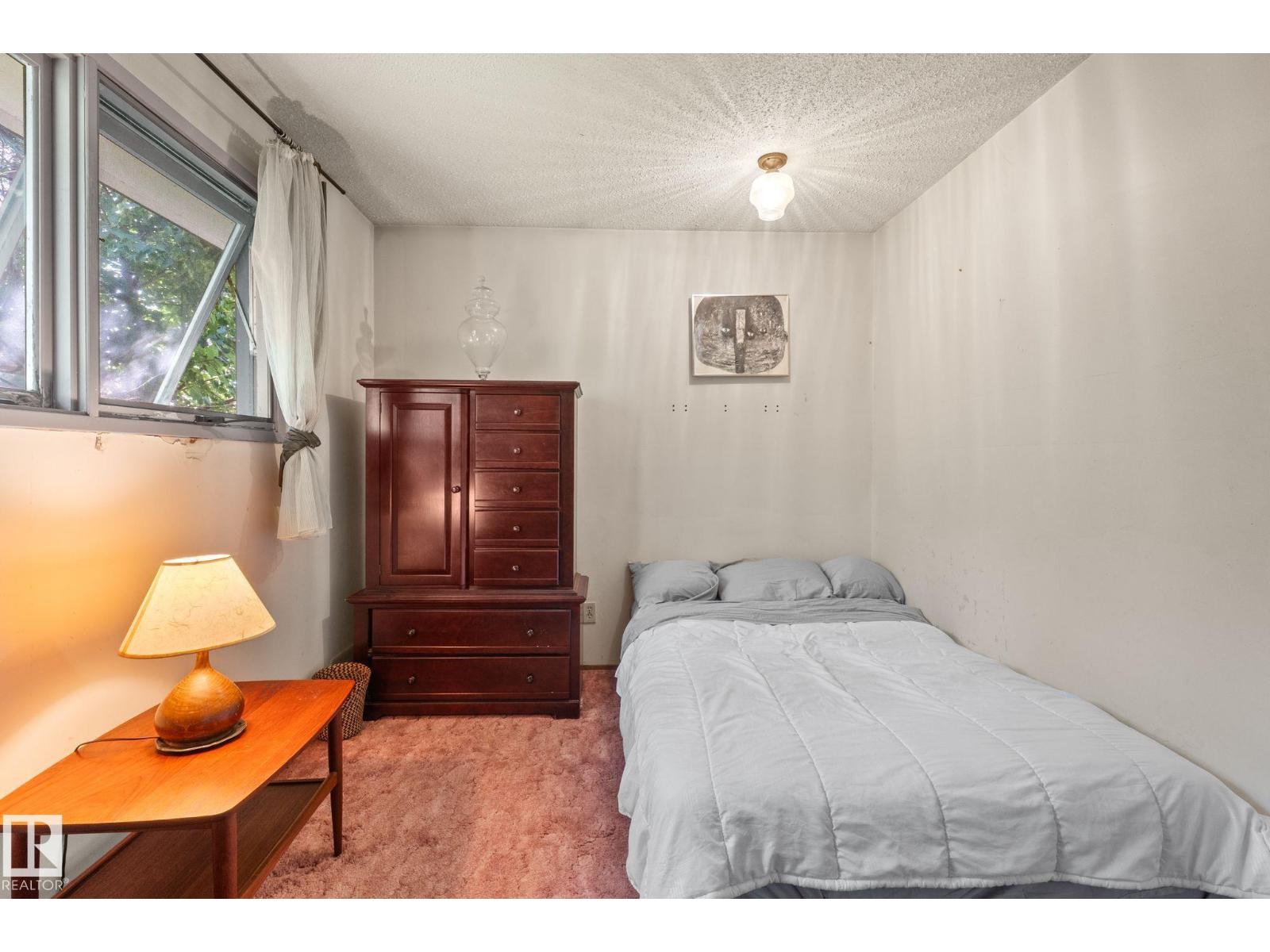1315 69 Street NW - Photo 31