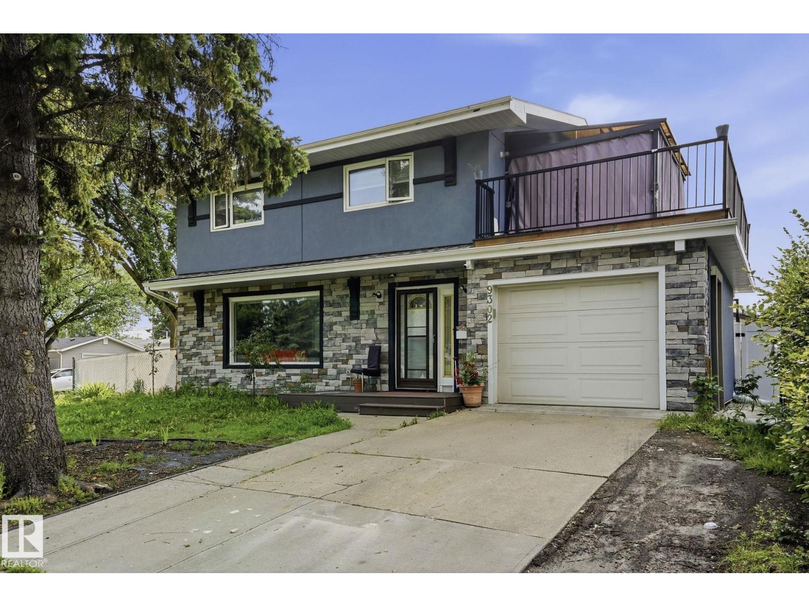 9302 165 ST NW - 2