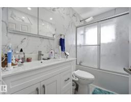 9302 165 St Nw, Edmonton, AB T5R2S4 Photo 19