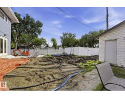 9302 165 St Nw, Edmonton, AB T5R2S4 Photo 27