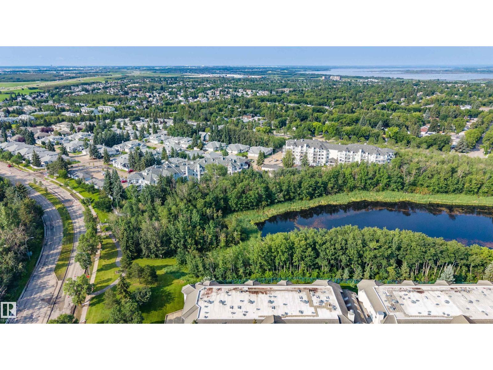 #209 65 GERVAIS RD - 45
