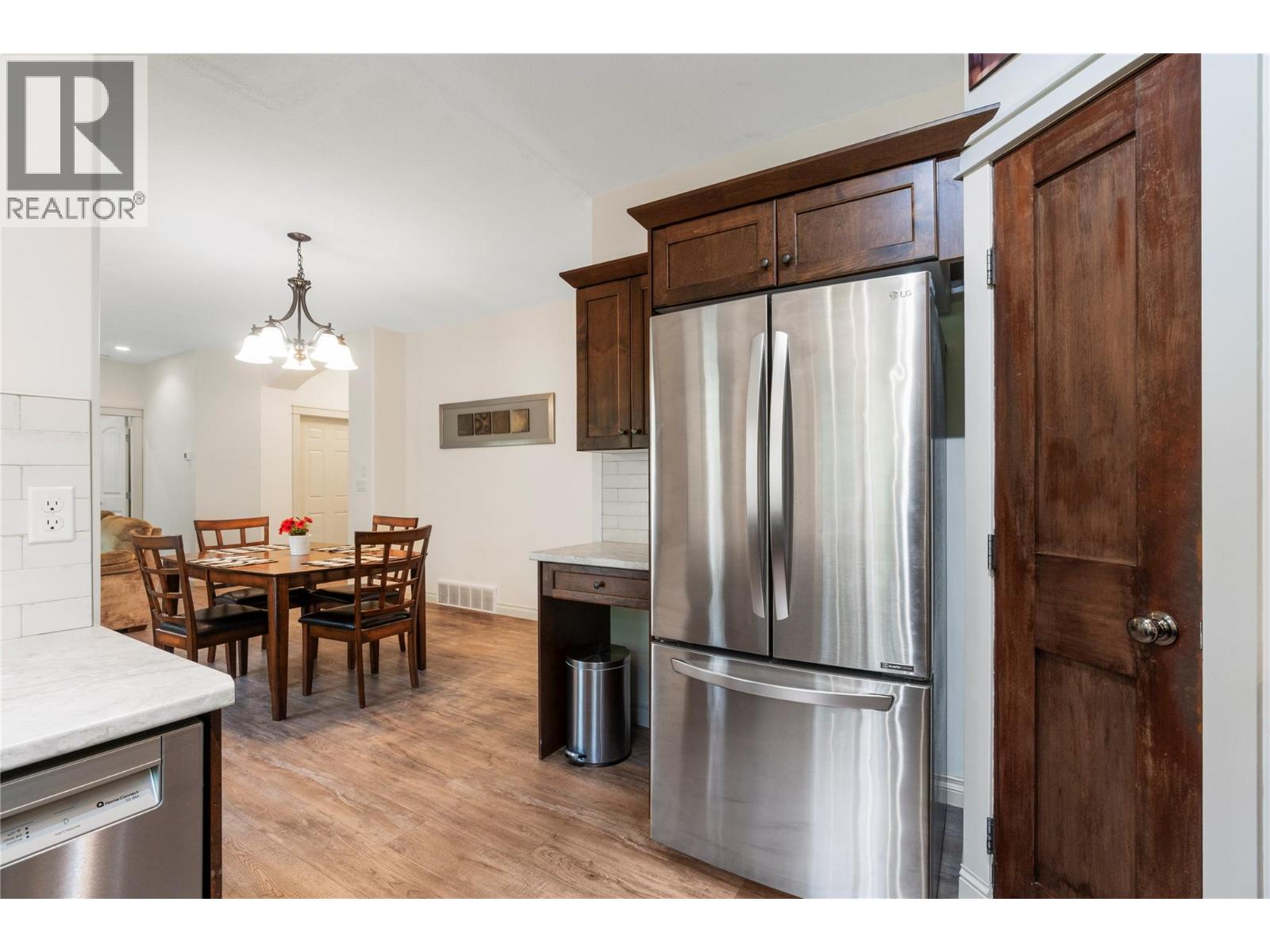 #32 801 20th Street NE - 19