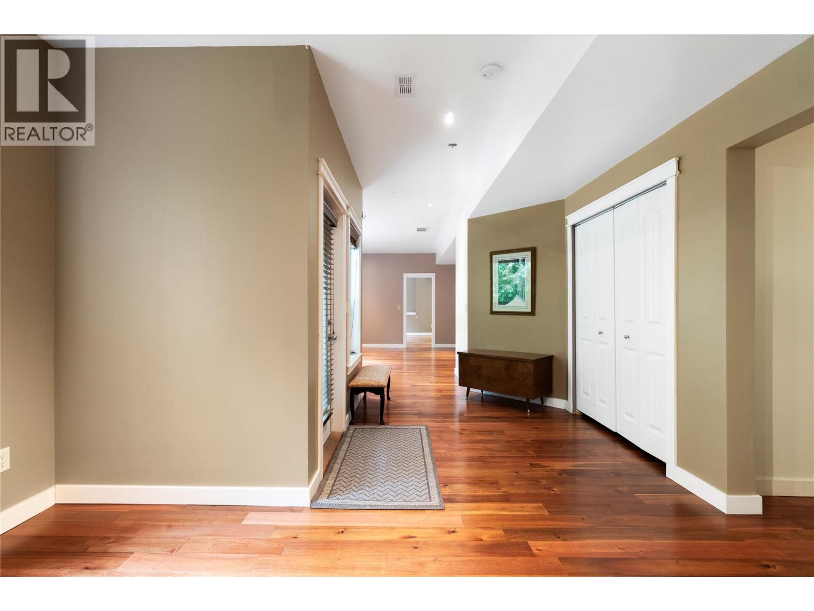 #32 801 20th Street NE - 35