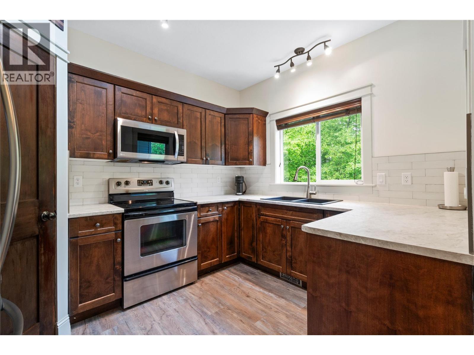 #32 801 20th Street NE - Image 17
