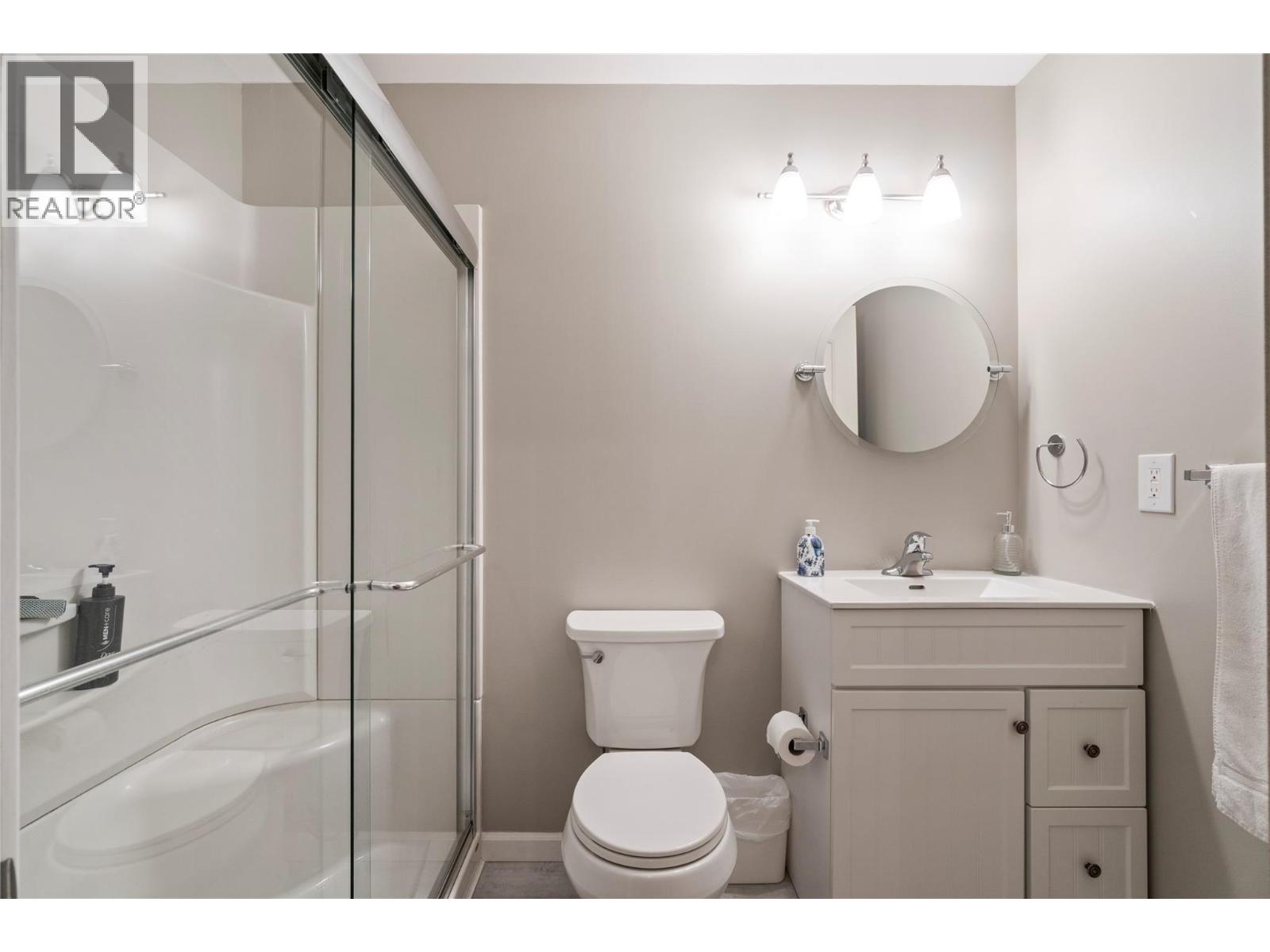 #32 801 20th Street NE - Image 32