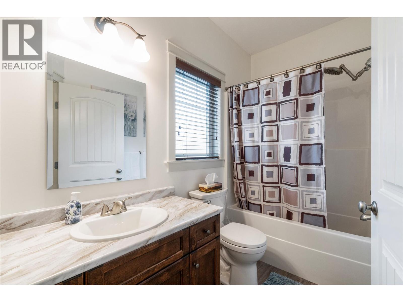 #32 801 20th Street NE - Image 31