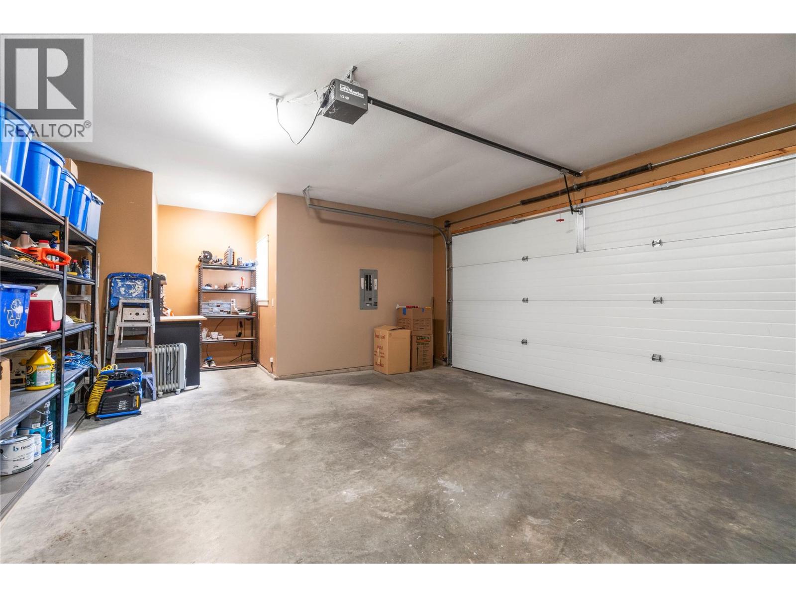 #32 801 20th Street NE - 48
