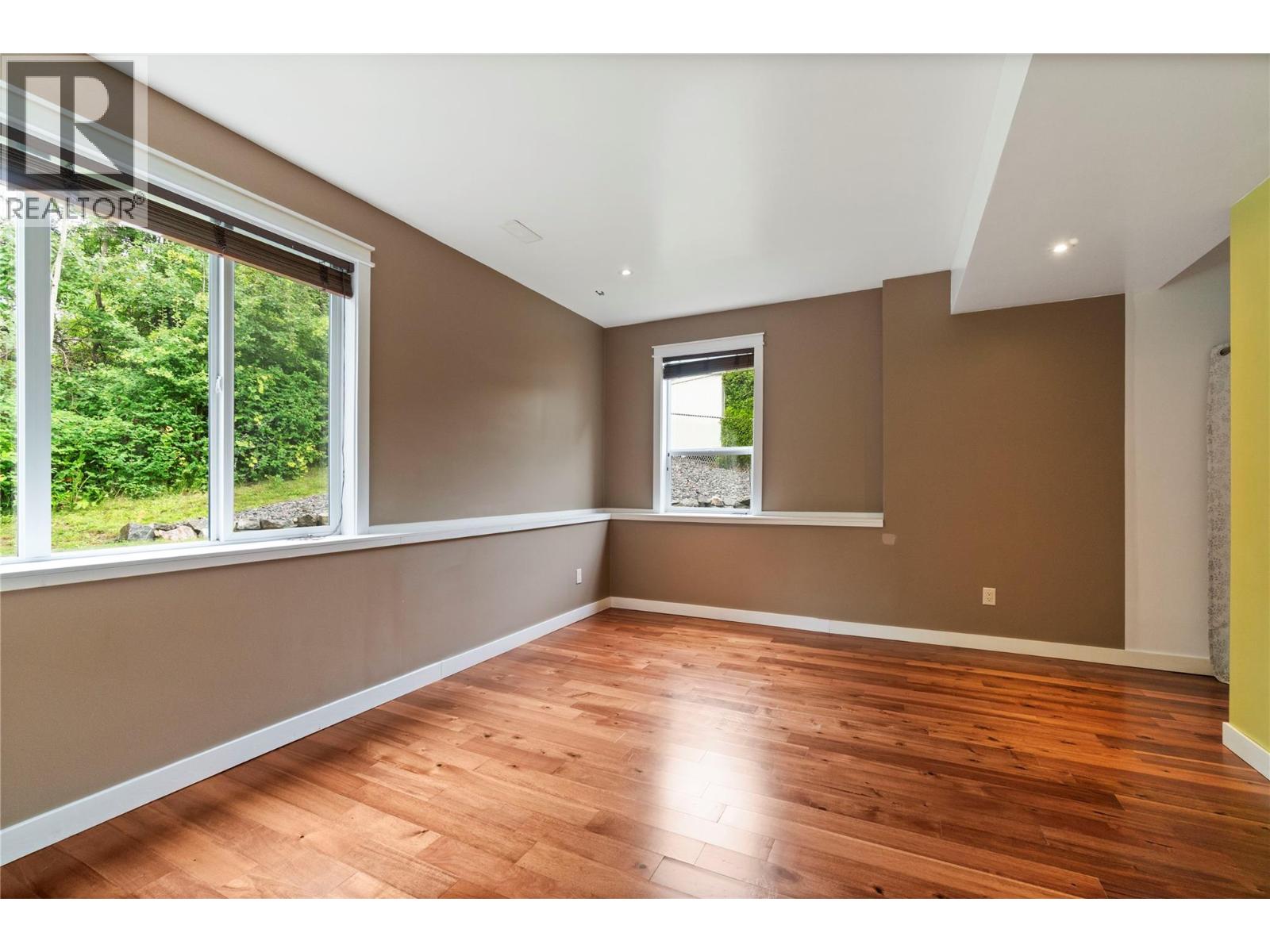 #32 801 20th Street NE - Image 45