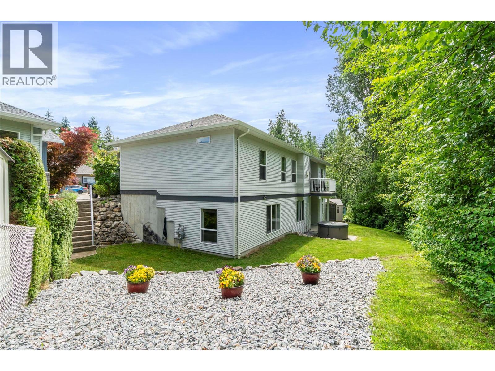 #32 801 20th Street NE - 2