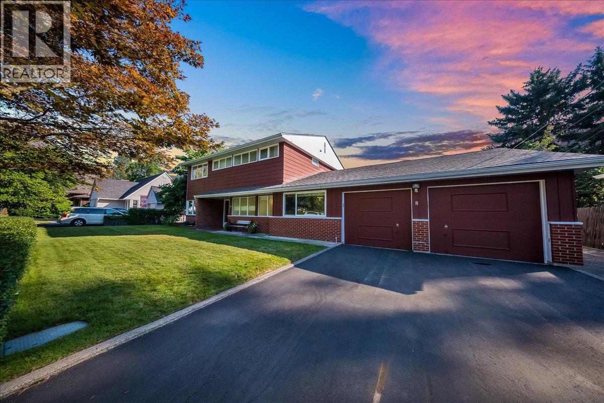 20 Hazlewood Drive - 1