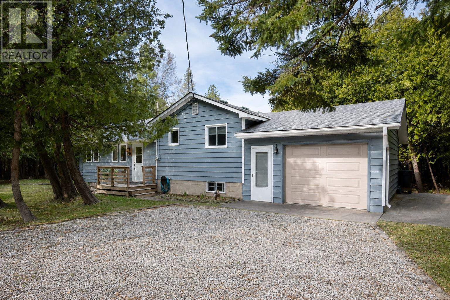 188 BAY STREET - 6