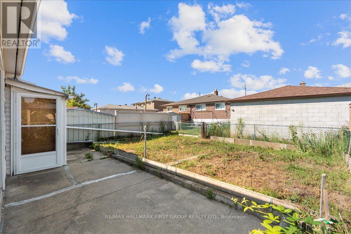 40 CHERRYLAWN AVENUE - 36