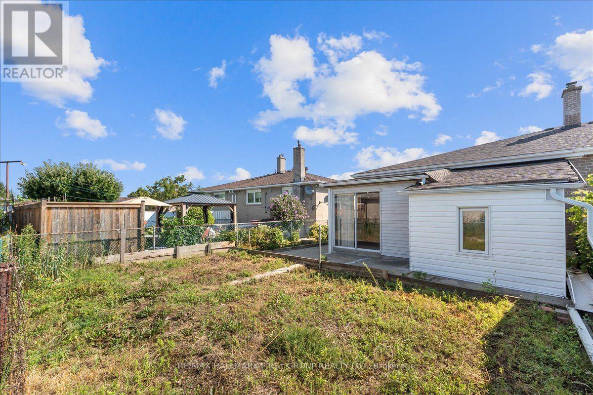 40 CHERRYLAWN AVENUE - 39