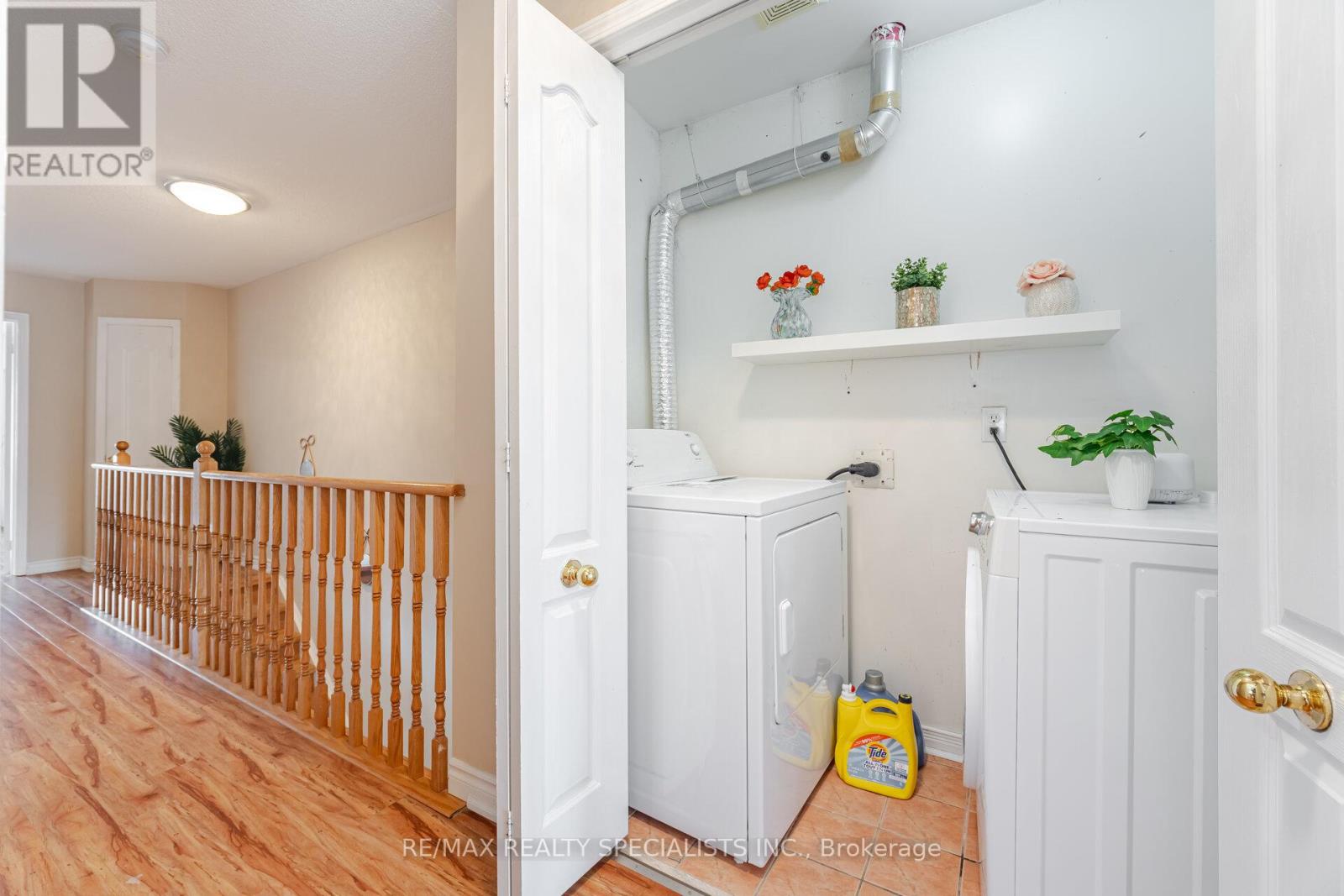5642 ARMANDO AVENUE - 37