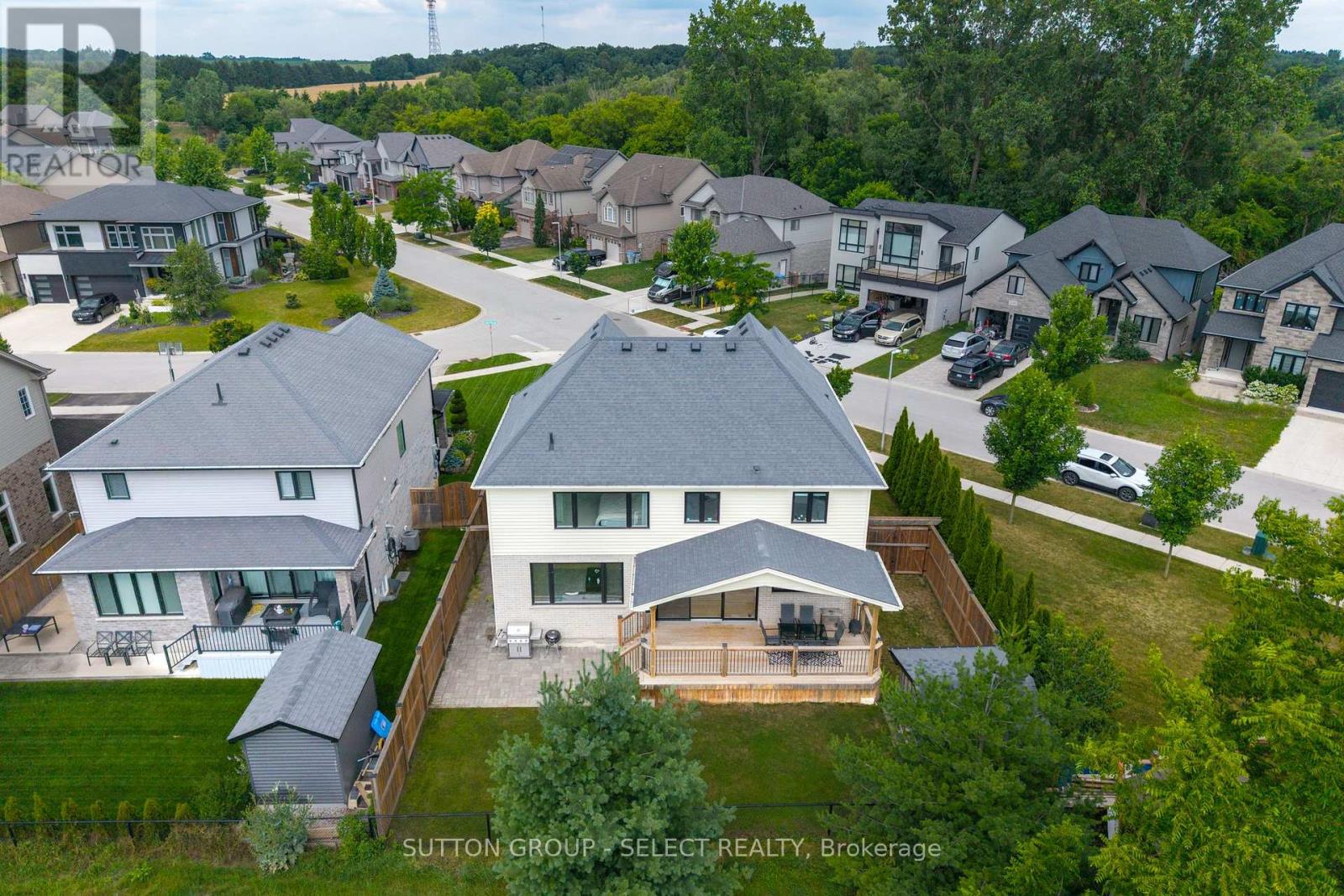 230 UNION AVENUE - Image 44