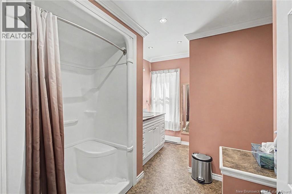 21 Red Bank Drive - 21