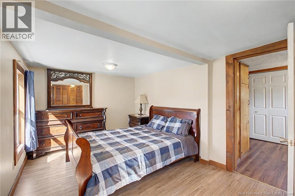 21 Red Bank Drive - Image 32
