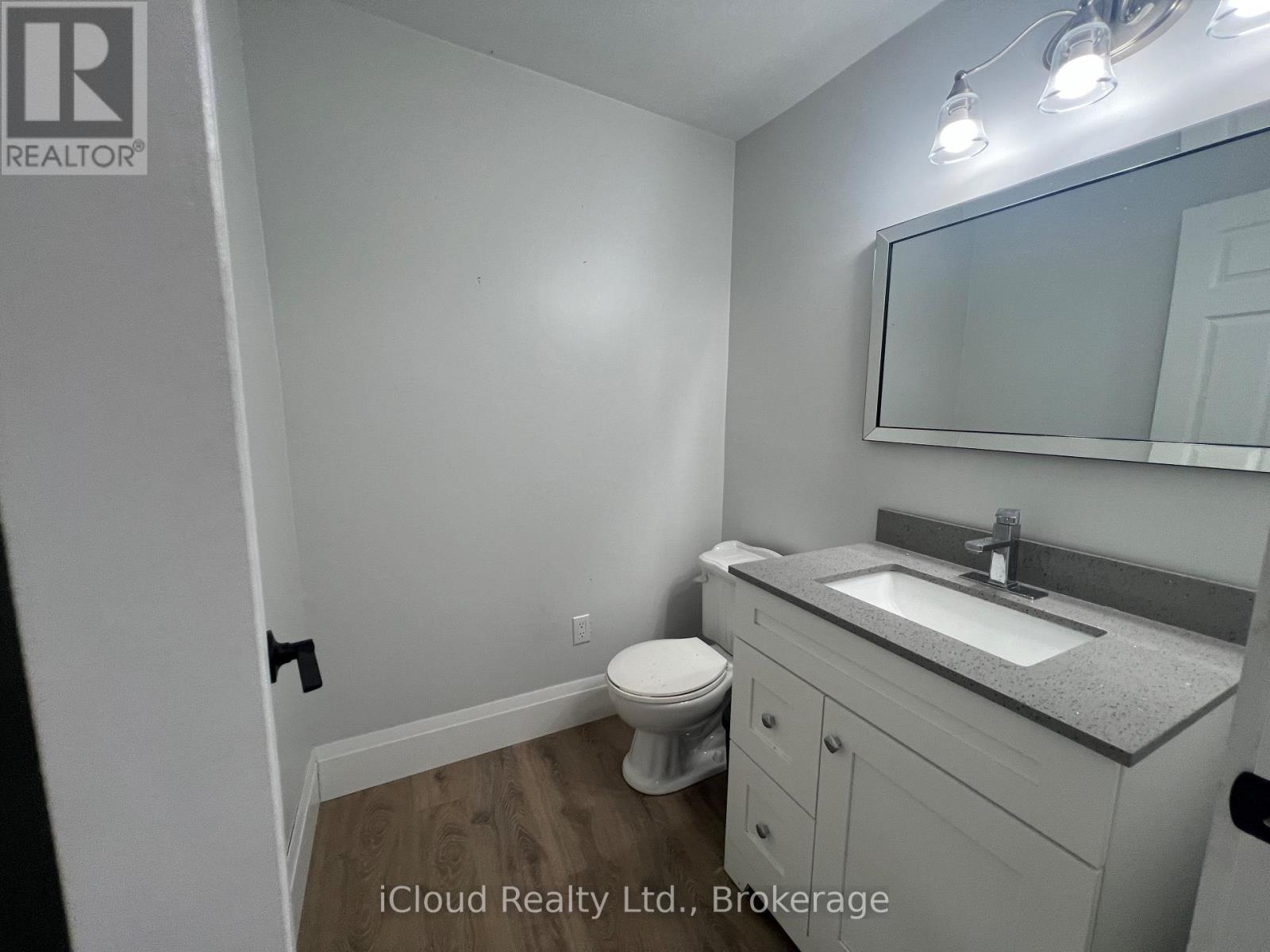 71 OSPREY STREET S - 16