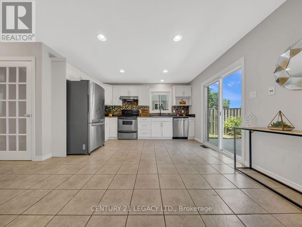 1686 JUBILEE DRIVE - 11