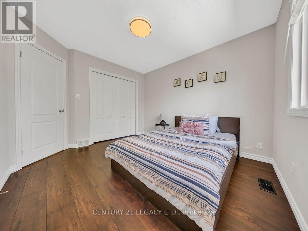 1686 JUBILEE DRIVE - 20