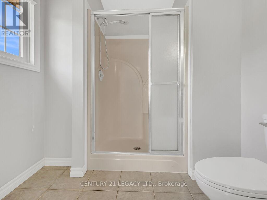 1686 JUBILEE DRIVE - 25
