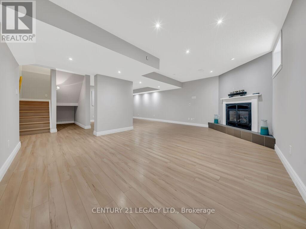 1686 JUBILEE DRIVE - 28