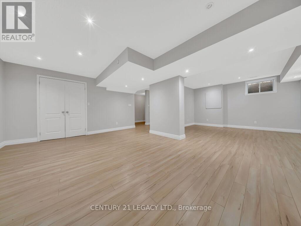 1686 JUBILEE DRIVE - 30