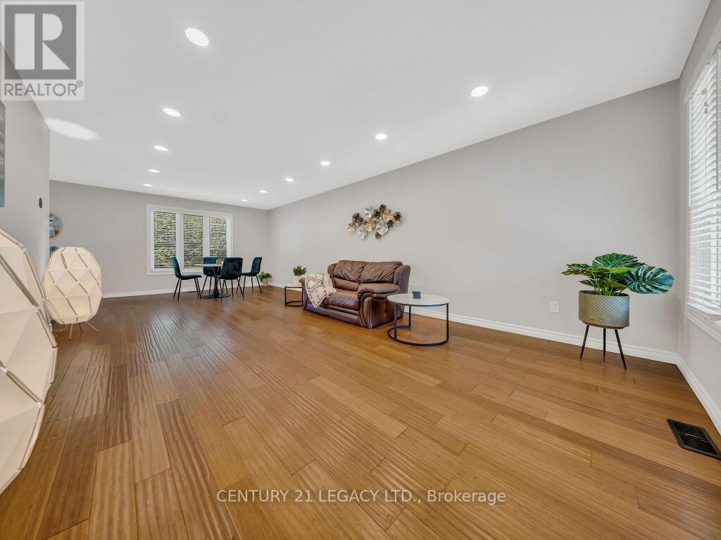 1686 JUBILEE DRIVE - 7